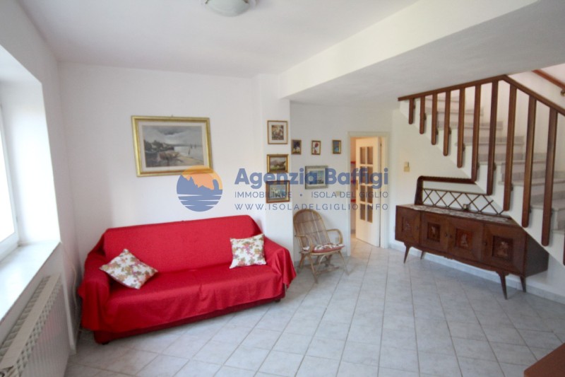 rent-gallery.alt_base