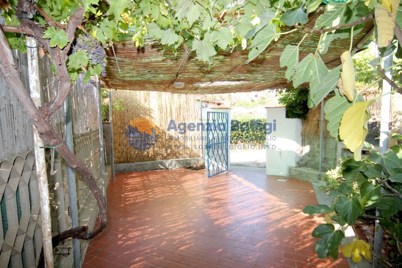 rent-gallery.alt_base