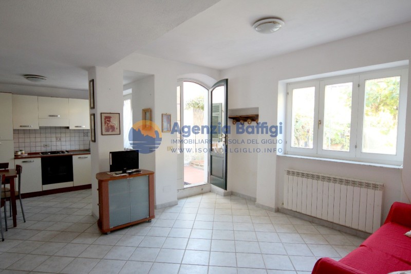 rent-gallery.alt_base