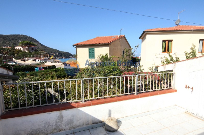 rent-gallery.alt_base