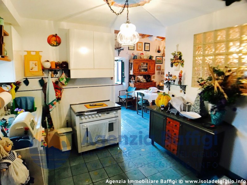 rent-gallery.alt_base