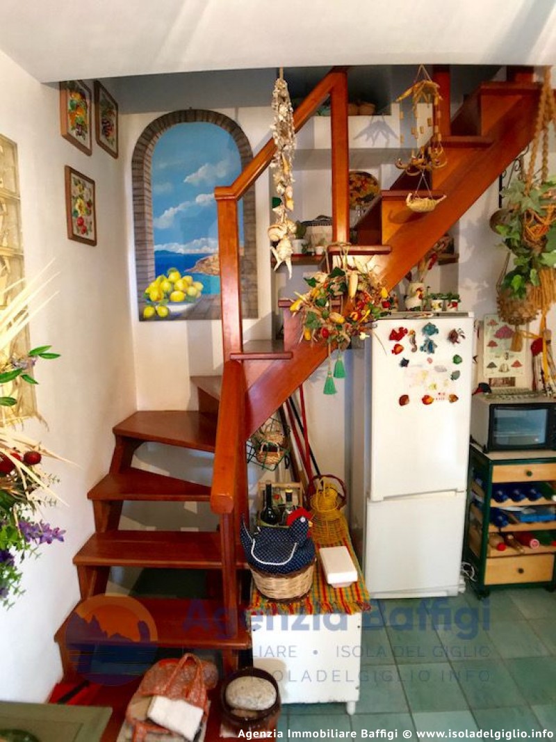 rent-gallery.alt_base