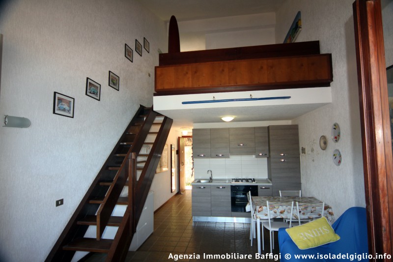 rent-gallery.alt_base