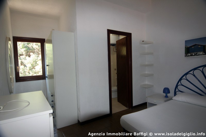 rent-gallery.alt_base