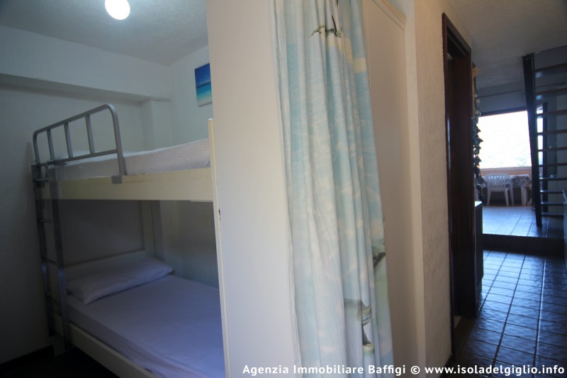 rent-gallery.alt_base