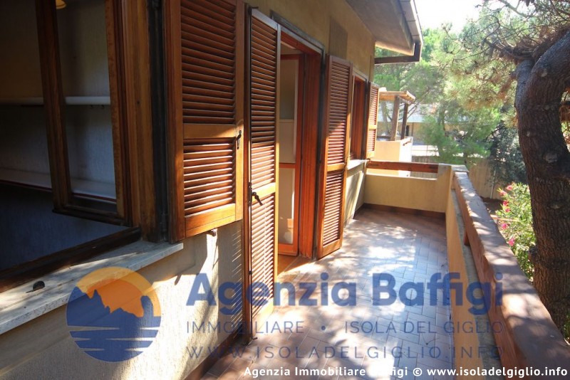 rent-gallery.alt_base