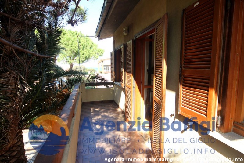 rent-gallery.alt_base