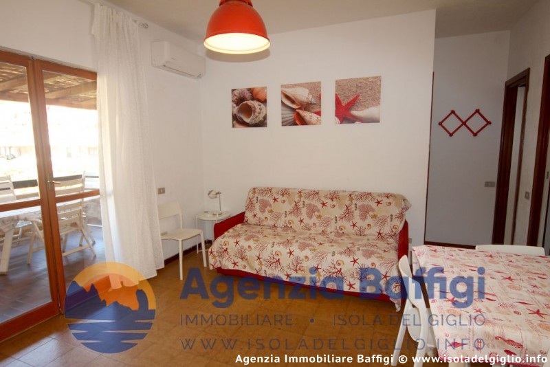 rent-gallery.alt_base